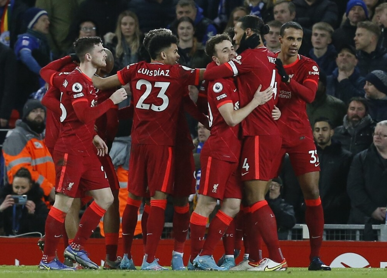 wanbo sports-从纽约尼克斯官宣签约备战意大利杯到集结日洛杉矶湖人调整名单以备英超，里程碑夜丹佛掘金队长鼓劲的简单介绍-wanbo sports